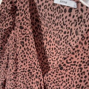 JustFab‎ Women's Pink Animal Print Blouse